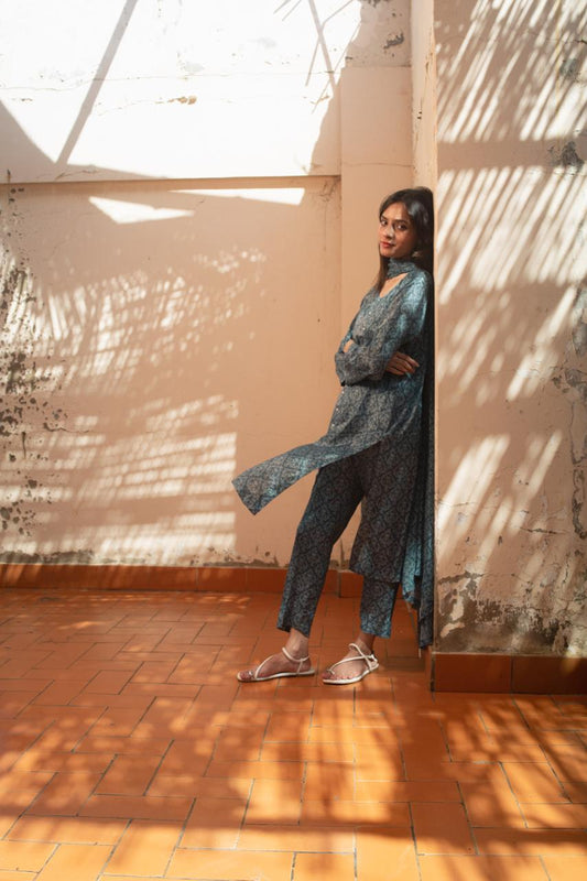 3-Piece suit with shafoon dupatta